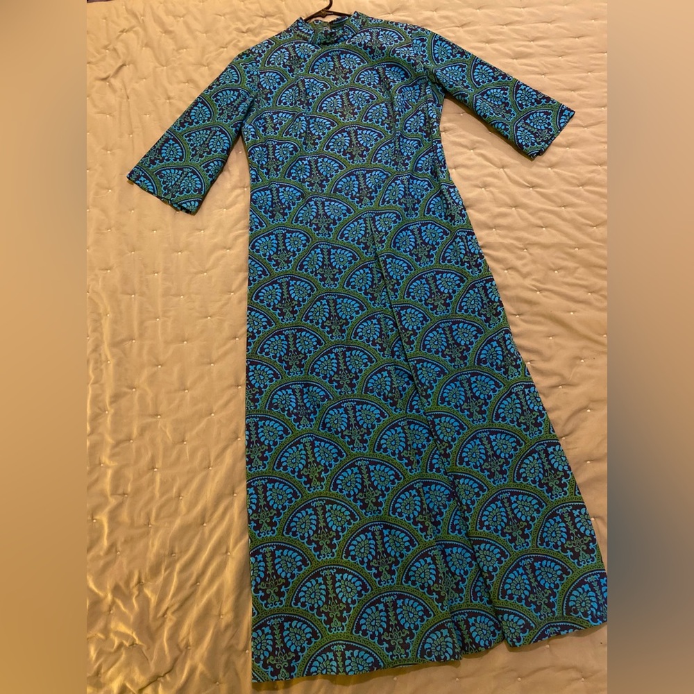 1970s Blue and Green Patterned Dress